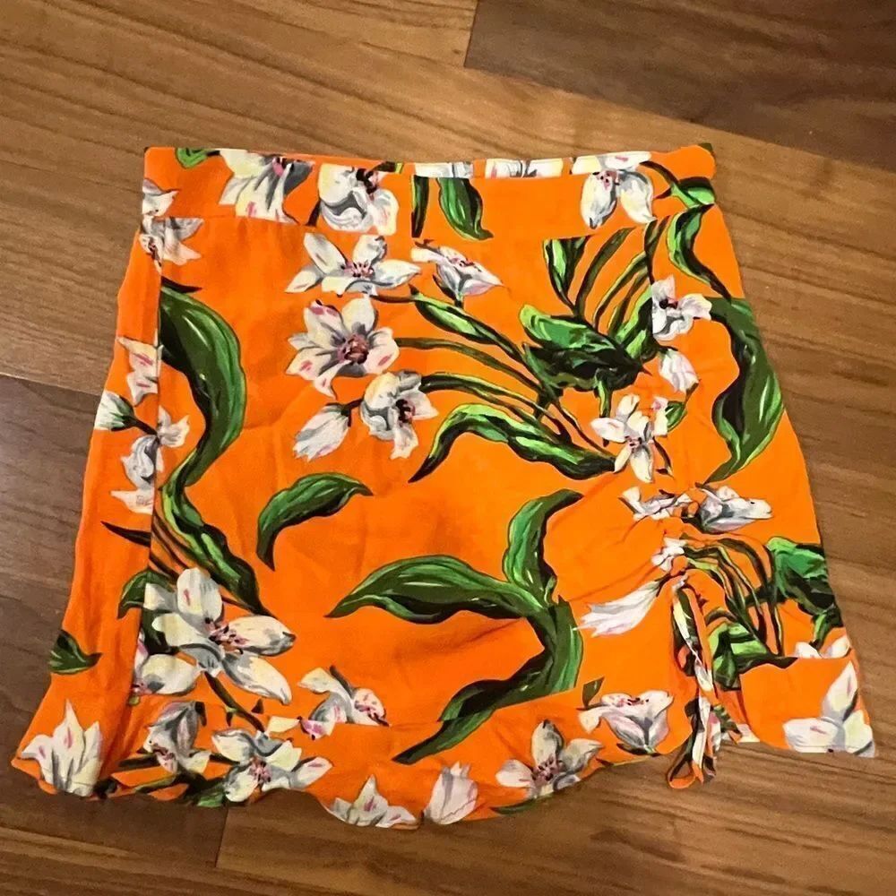 Zara print drawstring skort/shorts size Small - Picture 3 of 9